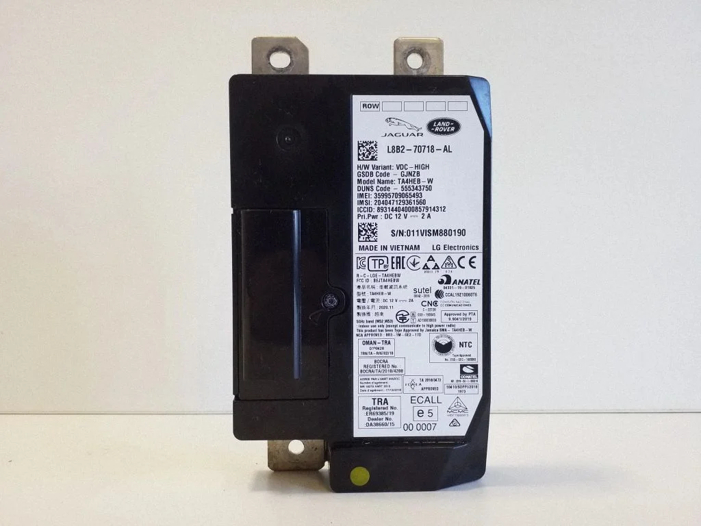 Citi vadības bloki/moduļi L8B270718AL