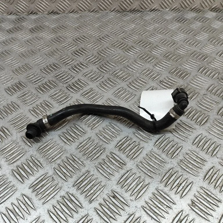 Vakuuma caurulīte(-s)/šļūtene(-s) 4M0611931AP