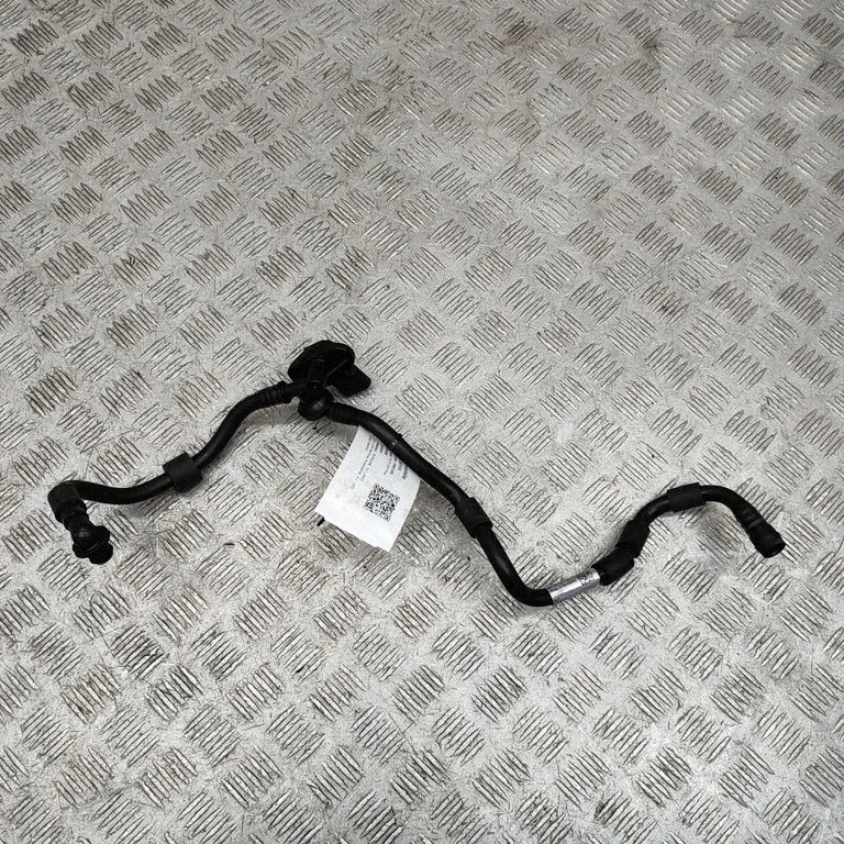 Vaakumtoru(d)/-voolik(ud) 9GT611911H