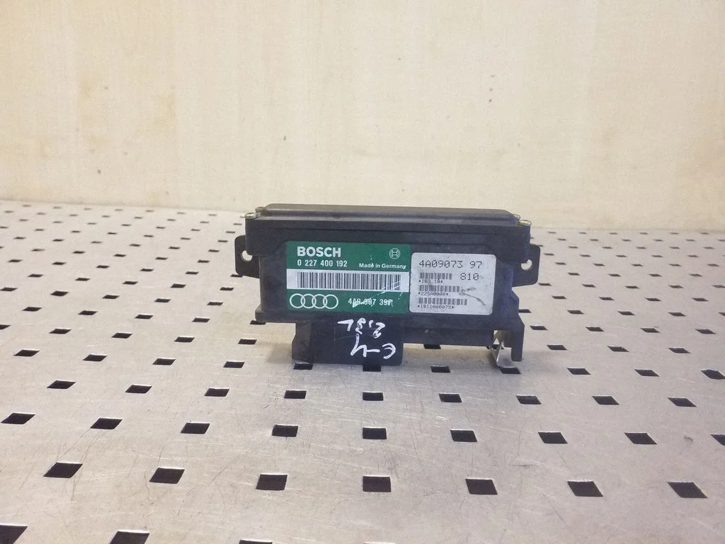 Other control units/modules – Audi 100 S4 C4 (1990-1995)