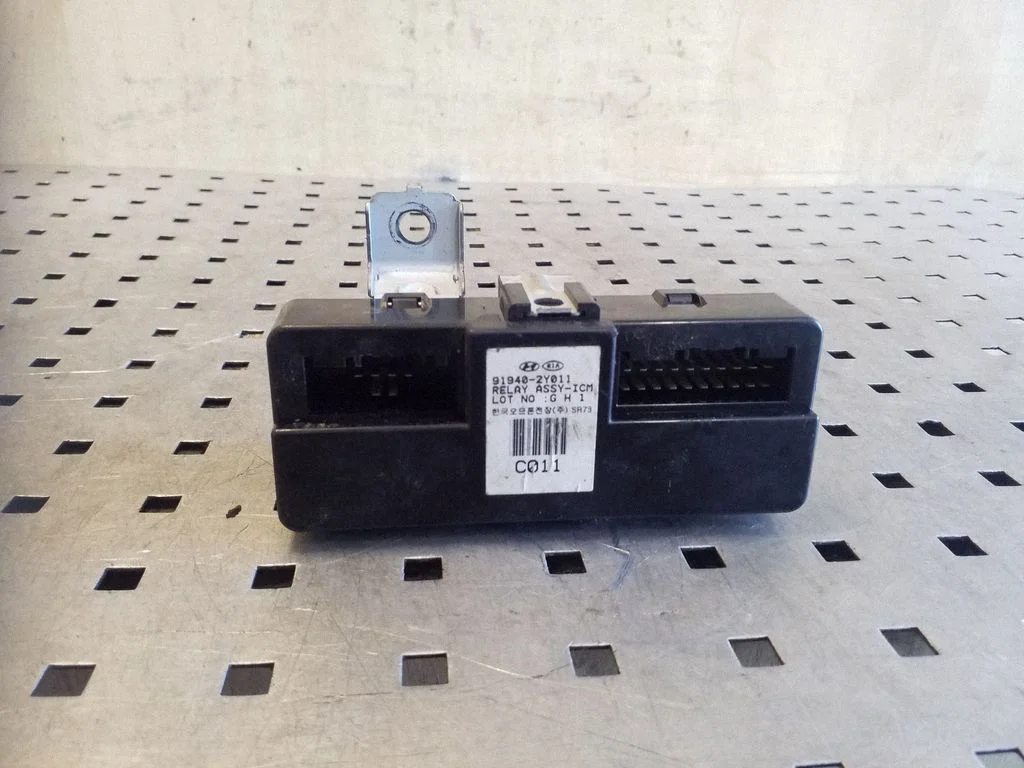 Other control units/modules 919402Y011