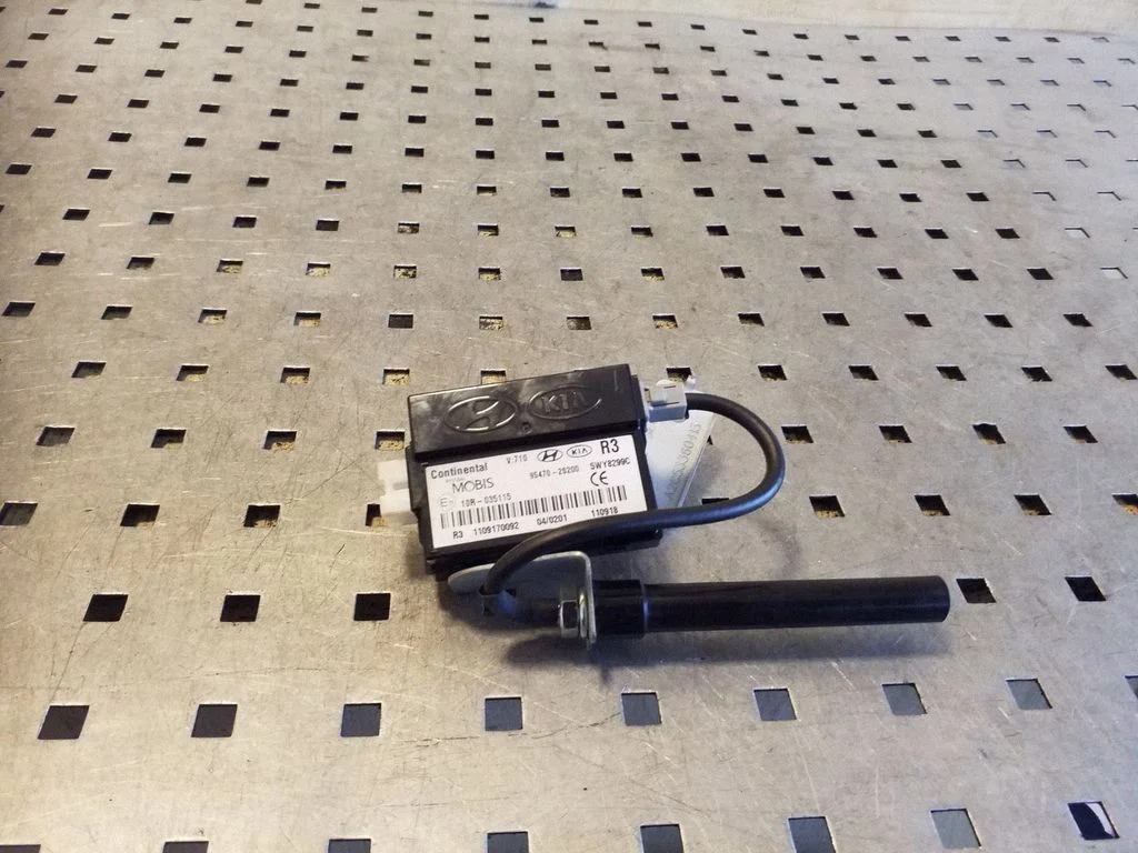 Other control units/modules 954702S200
