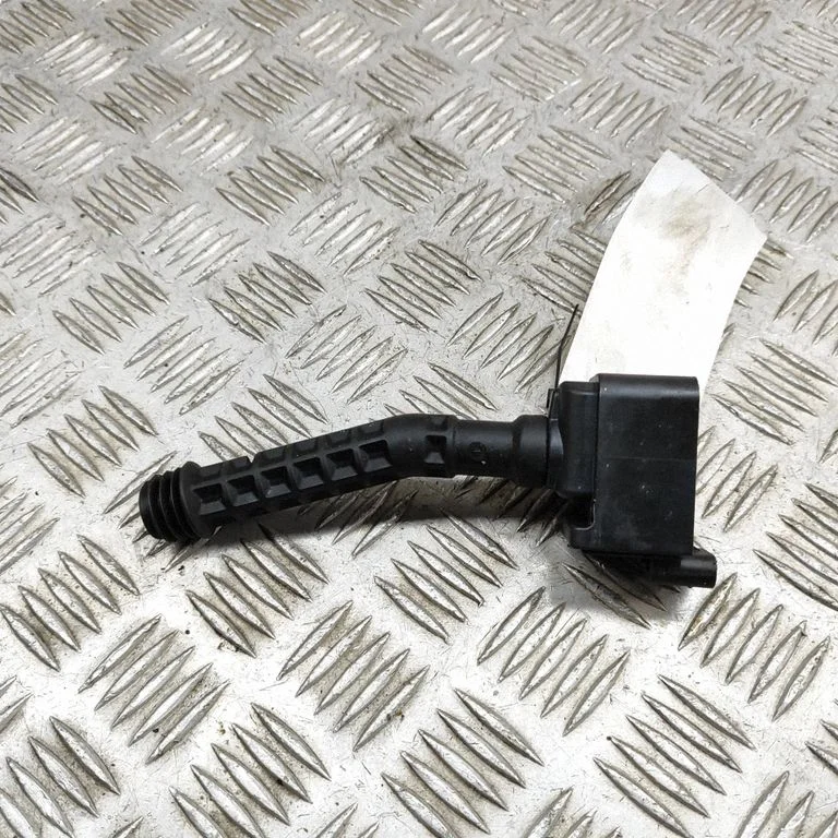 High voltage ignition coil 32140176