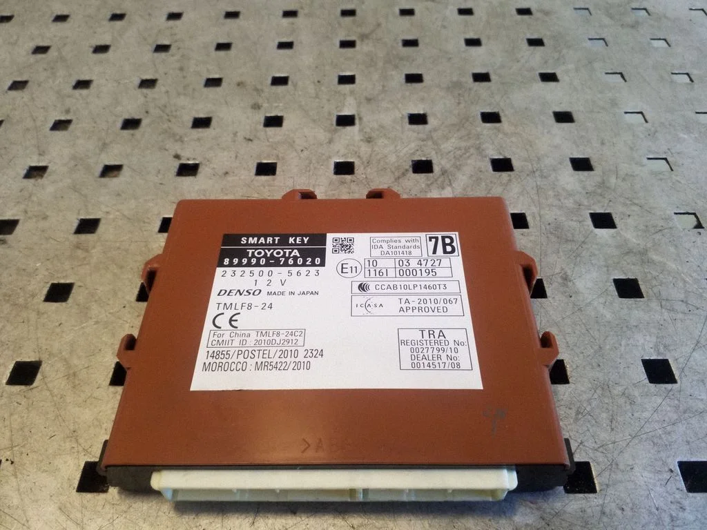 Other control units/modules 8999076020