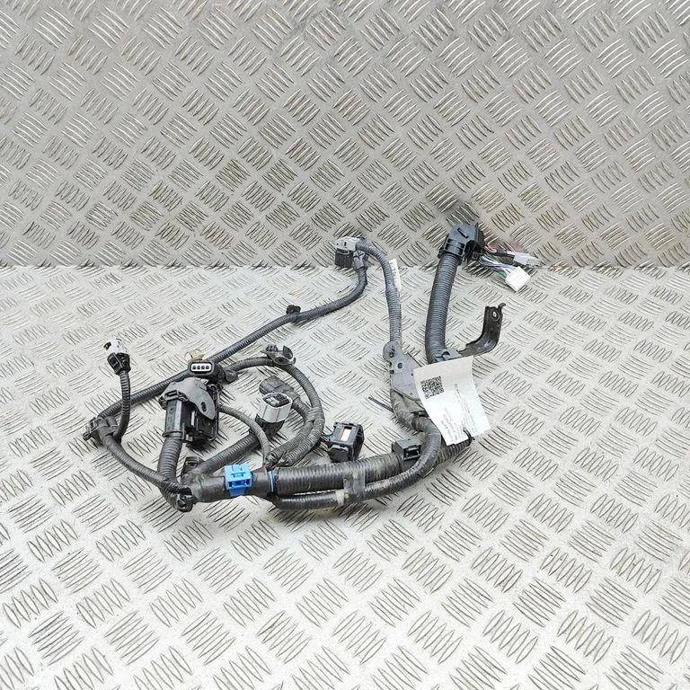 Motora vadu instalācija 8212142T90