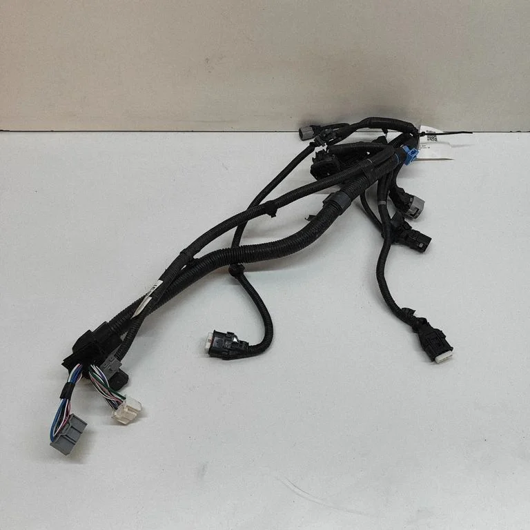 Motora vadu instalācija 821210R590