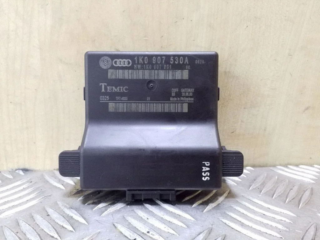 Muud juhtplokid/moodulid 1K0907530A