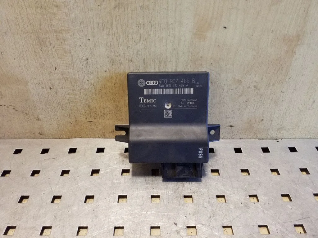 Other control units/modules 4F0907468B