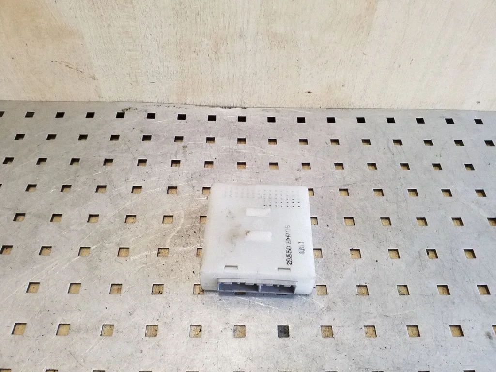 Other control units/modules 285508H705