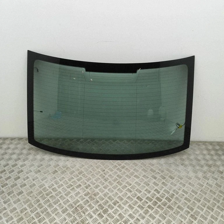 Aizmugurējais stikls 4G5845501