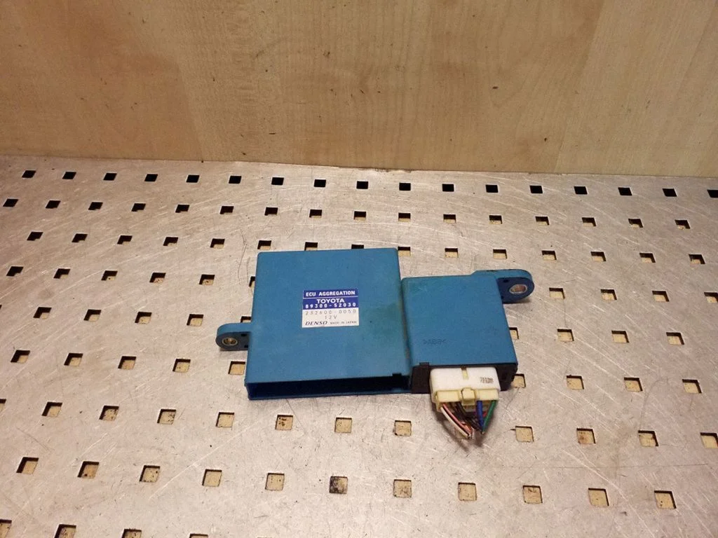 Other control units/modules – Toyota RAV 4 (XA30) (2006-2016)