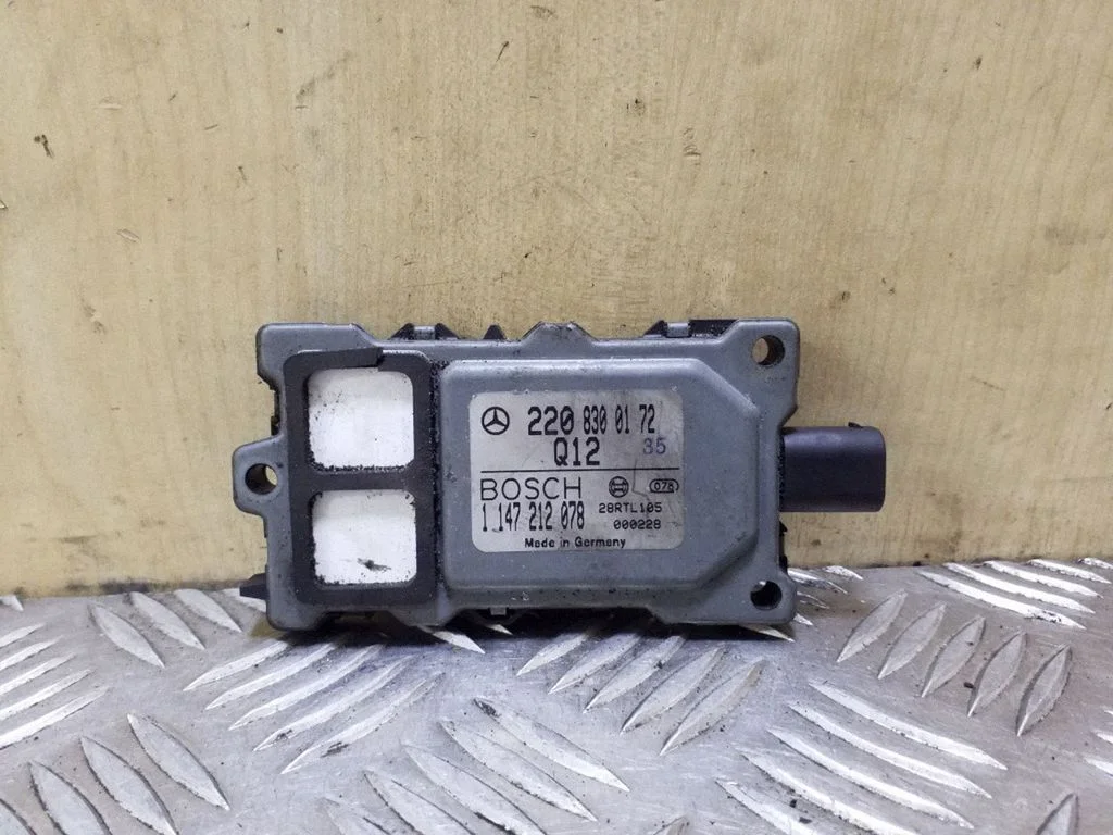 Other control units/modules 2208300172
