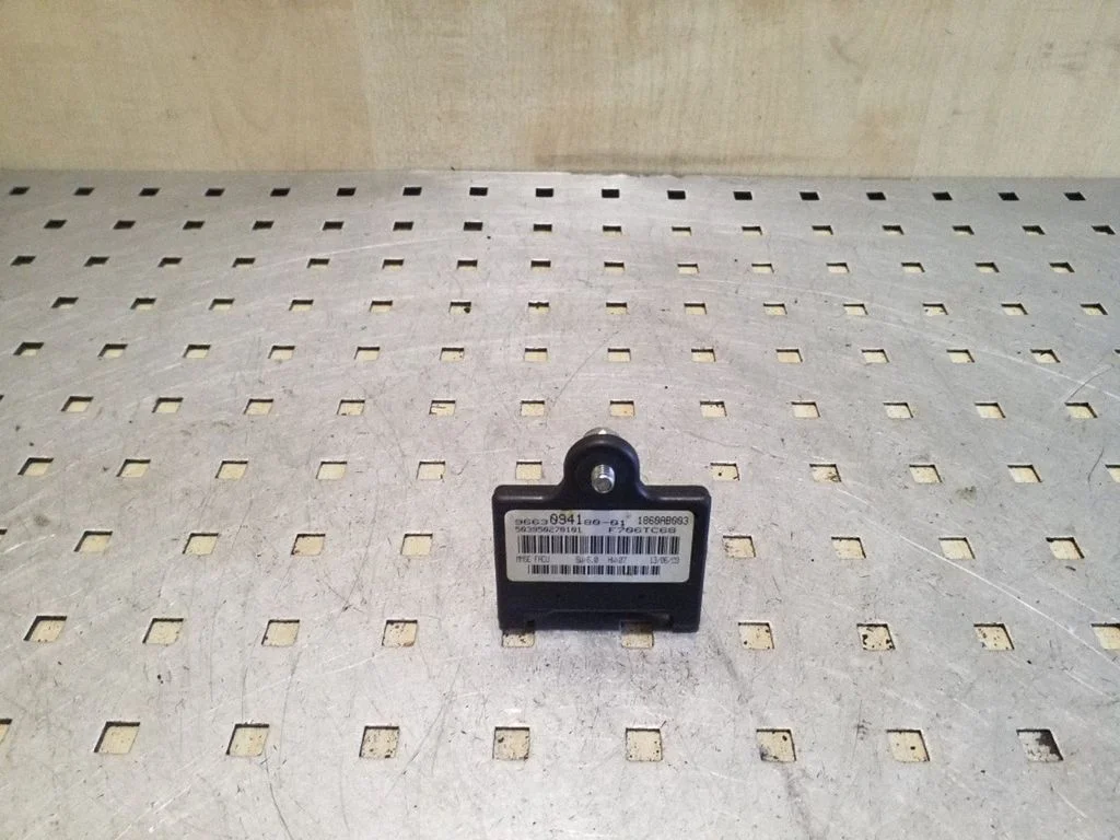 Other control units/modules 9663094180