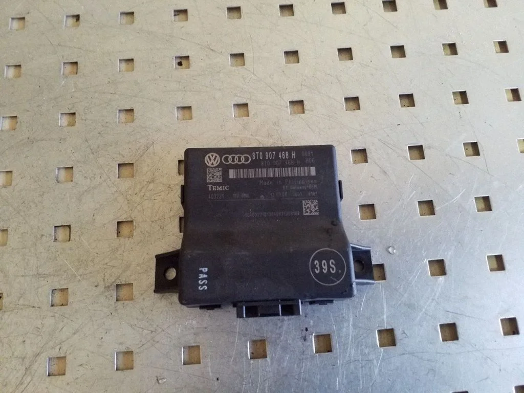 Other control units/modules – Audi A4 Allroad B8 (2008-2016)