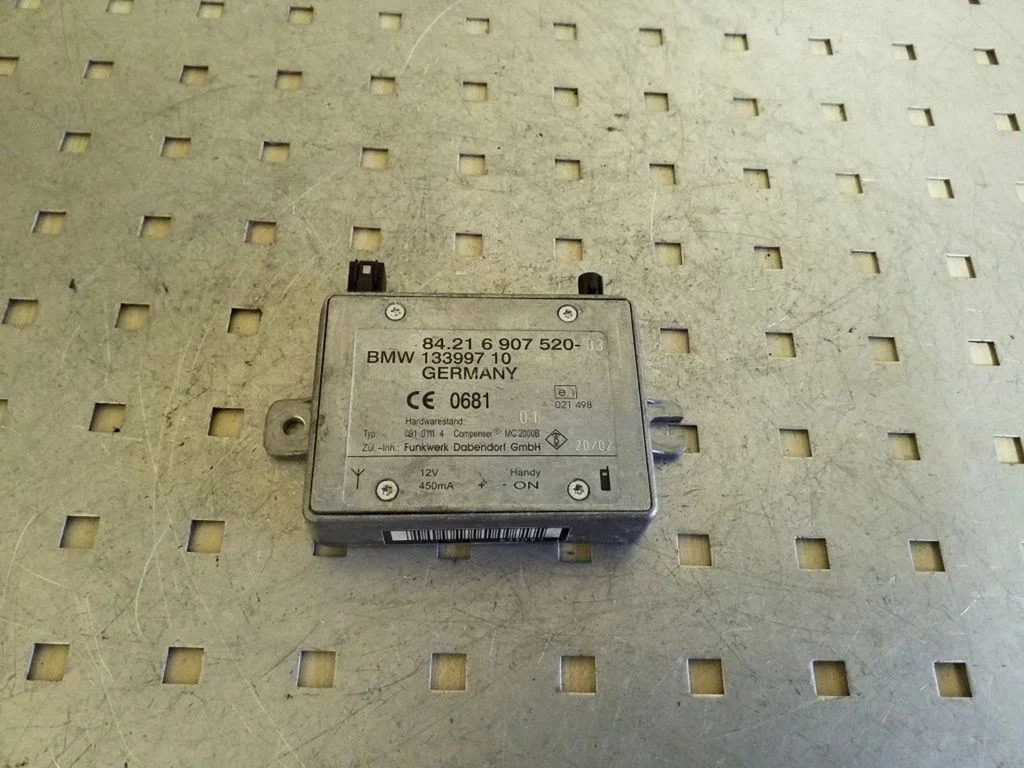 Other control units/modules 84216907520
