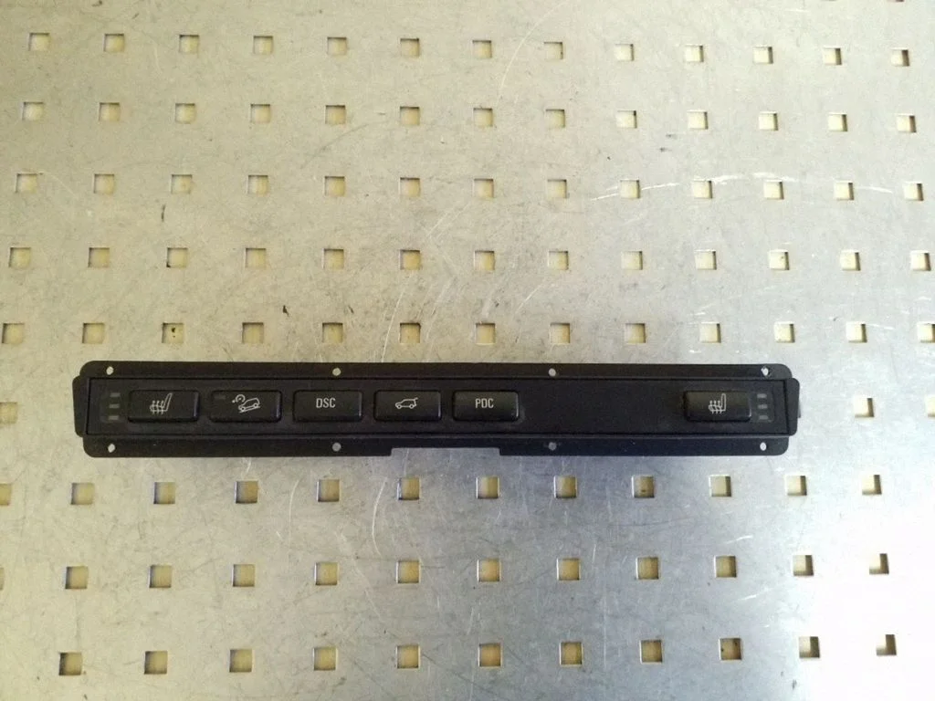 Other control units/modules 61318373738