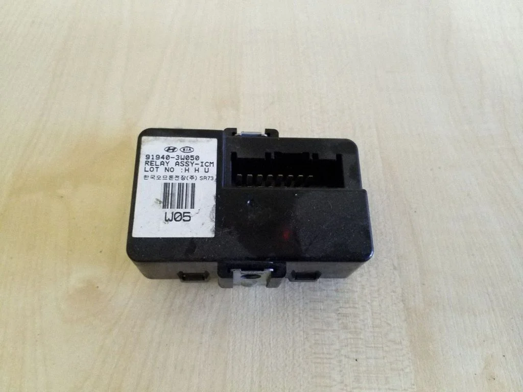 Other control units/modules 919403W050