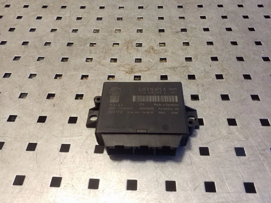 Parking PDC control unit/module 5J0919475A