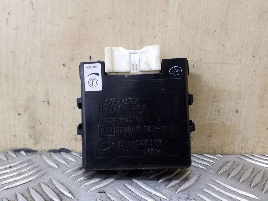 Parking PDC control unit/module 1881002260
