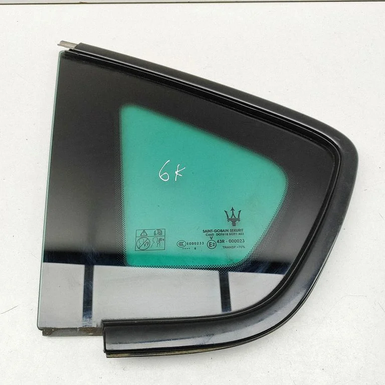 Rear side window 6701010560