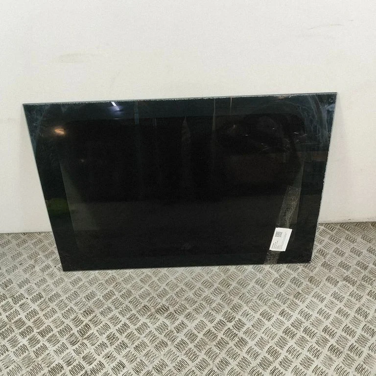 Tagumine kere külgklaas 833409414R – Renault Master III (2010-2024)