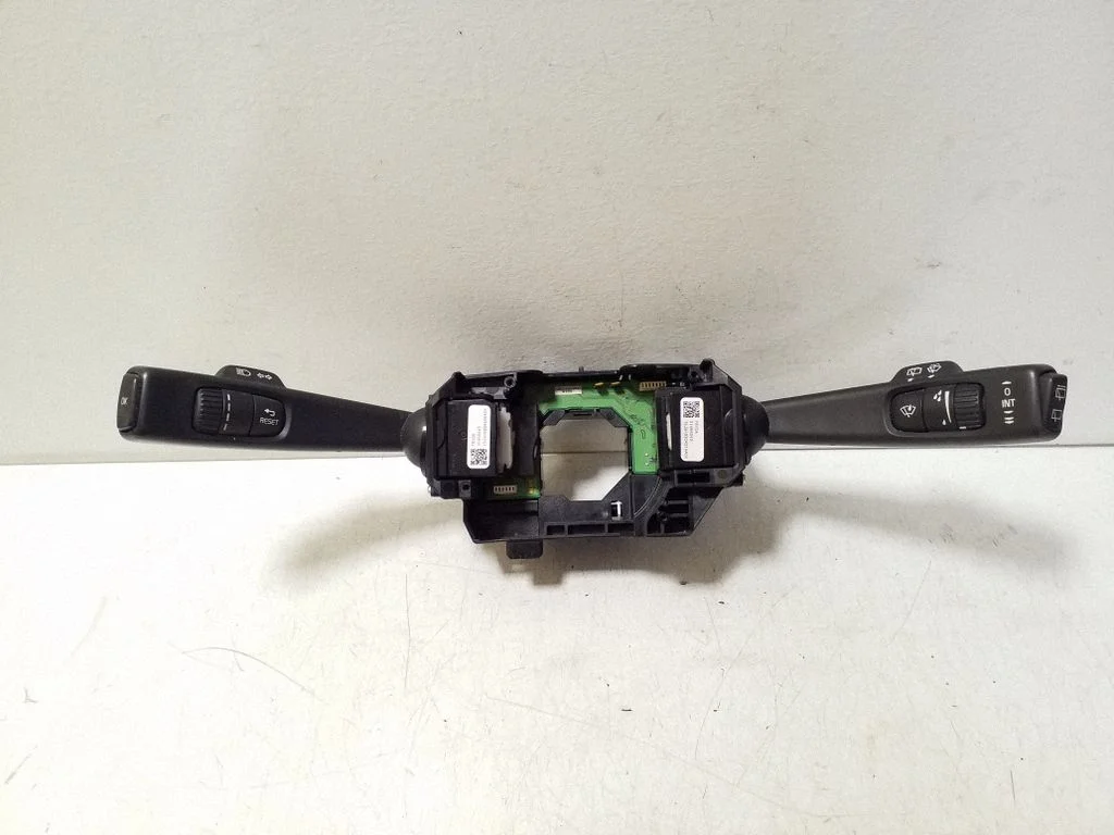 Sviru komplekts – Volvo XC60 (2014-2016)