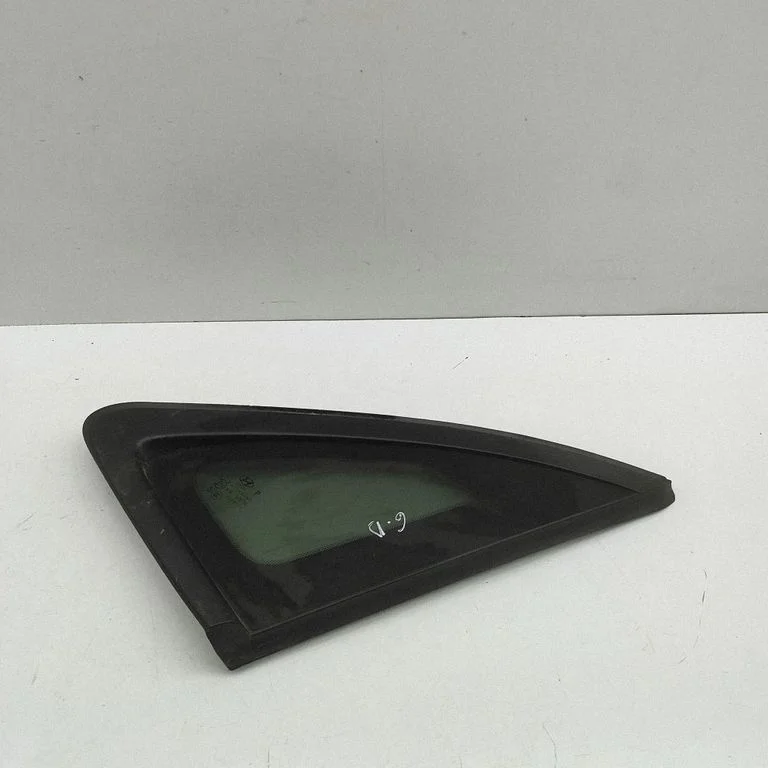Tagumine kere külgklaas 87820J9000