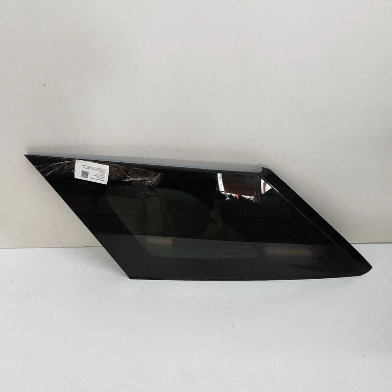 Aizmugurējais sāna virsbūves stikls N9X229601DC