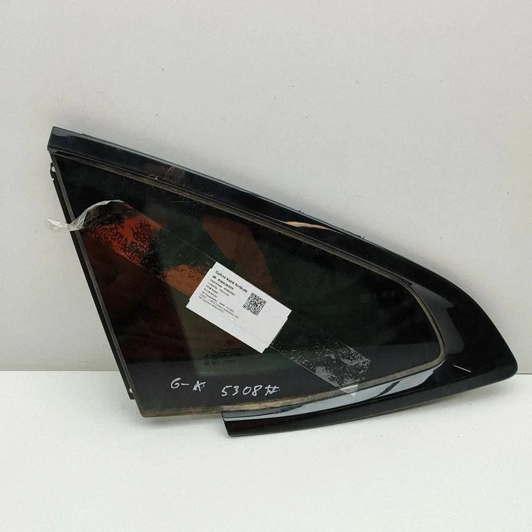 Rear side window 7482995