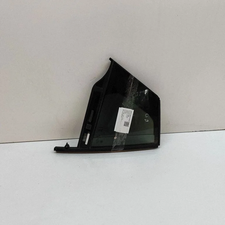 Tagumine kere külgklaas 43R011667 – BMW X2 U10 (2023-)