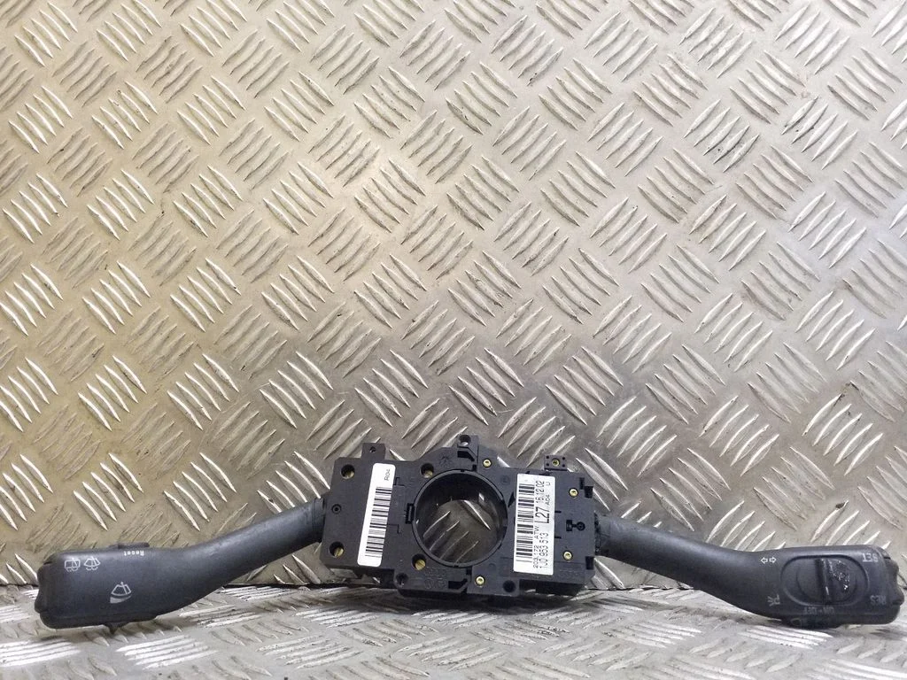 Wiper turn signal indicator stalk/switch 1J0953513