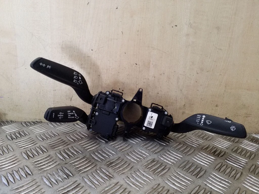 Sviru komplekts 4G0953502A