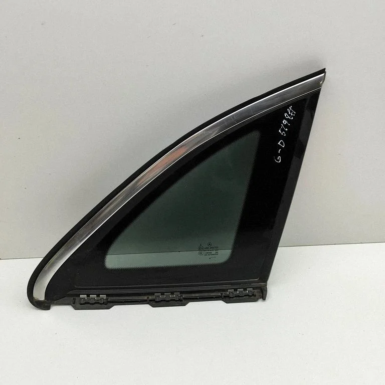 Tagumine kere külgklaas A2476706000
