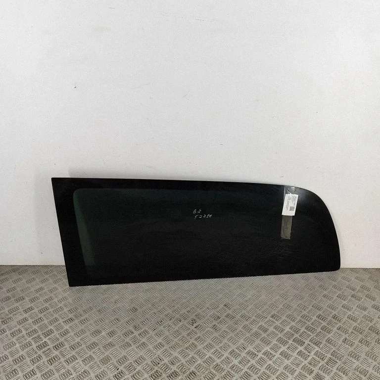 Aizmugurējais sāna virsbūves stikls 43R004536