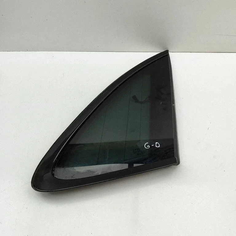 Rear side window – Porsche Macan (95B) (2019-)