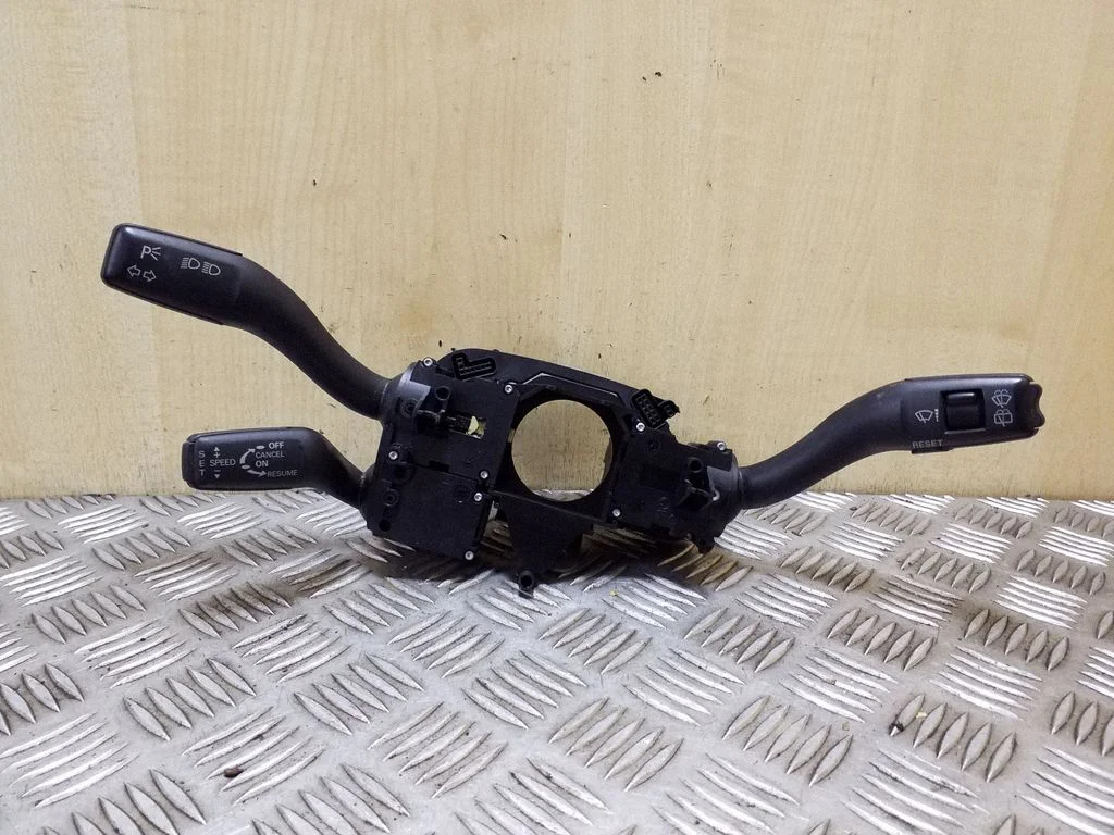 Hoobade komplekt 4F0953549D