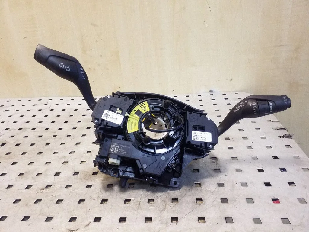 Wiper turn signal indicator stalk/switch DV6T3F944AA