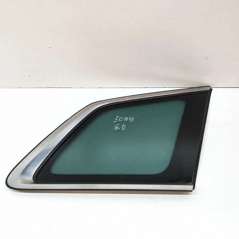 Aizmugurējais sāna virsbūves stikls TD1162950C