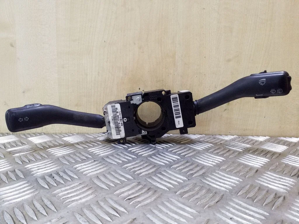 Wiper turn signal indicator stalk/switch 8L0953513G