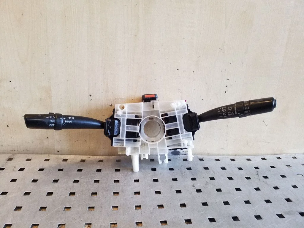 Wiper turn signal indicator stalk/switch 83111SA05