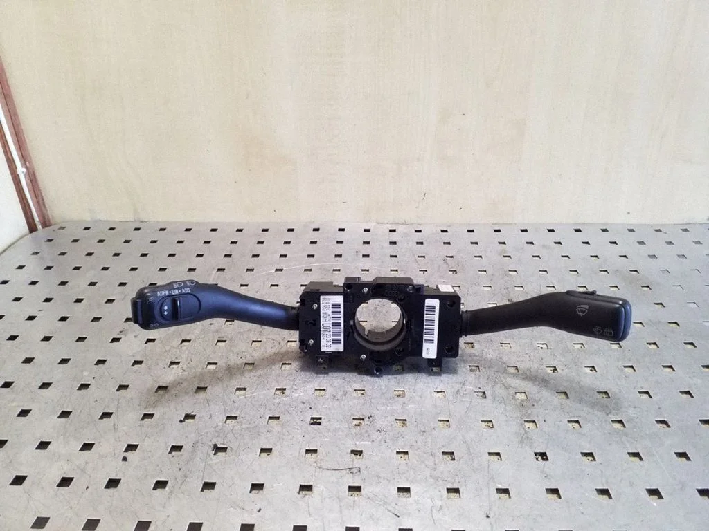 Hoobade komplekt 8L0953513H
