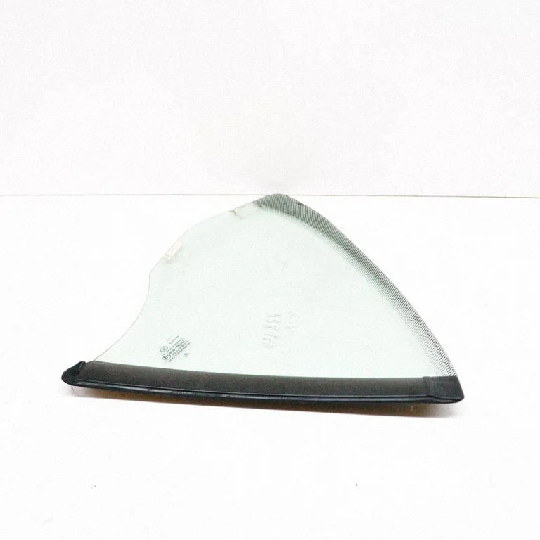Rear side window 43R001057