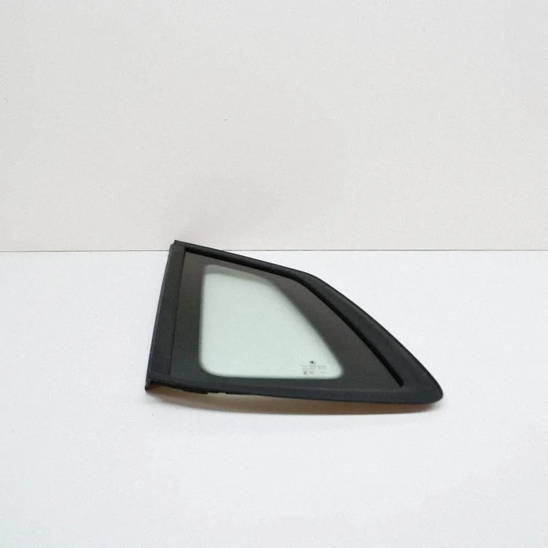 Tagumine kere külgklaas 43R01351
