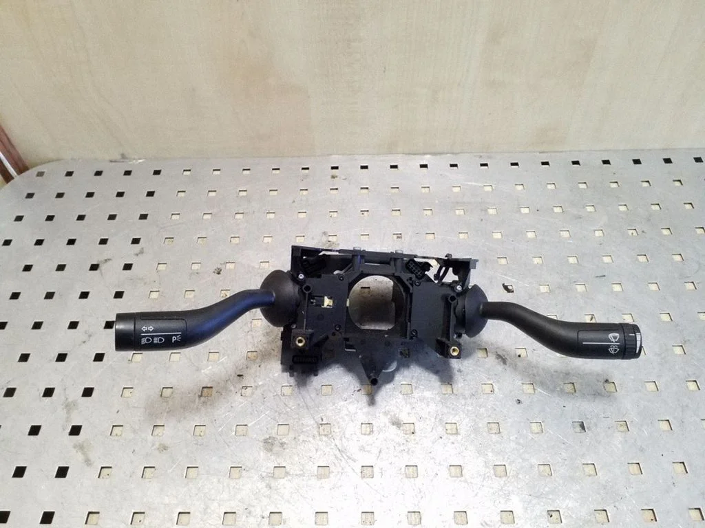 Wiper turn signal indicator stalk/switch 3D0953549D