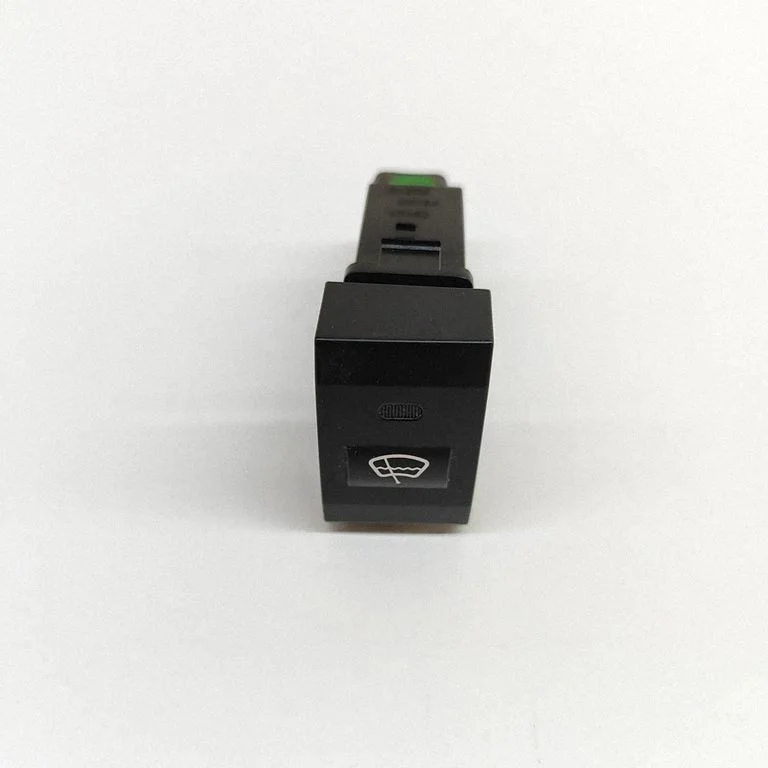 Windscreen/window heater switch – KIA Sorento (2002-2009)