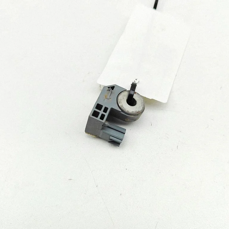 Drošības spilvenu trieciena sensors