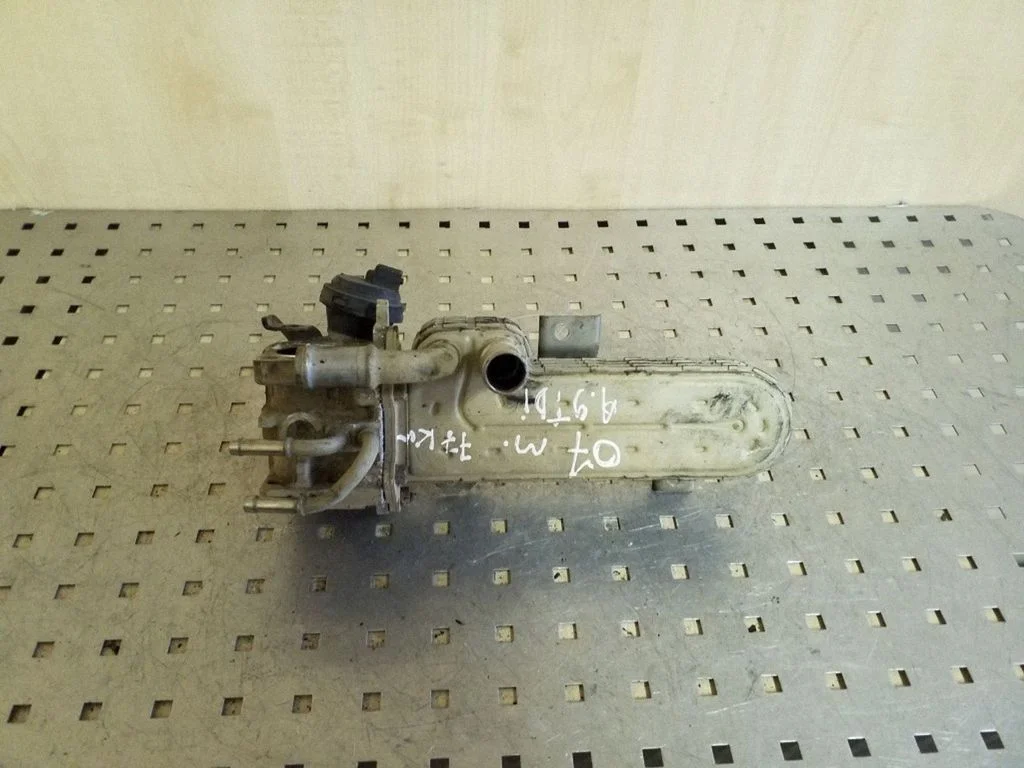EGR valve cooler 038131513AD
