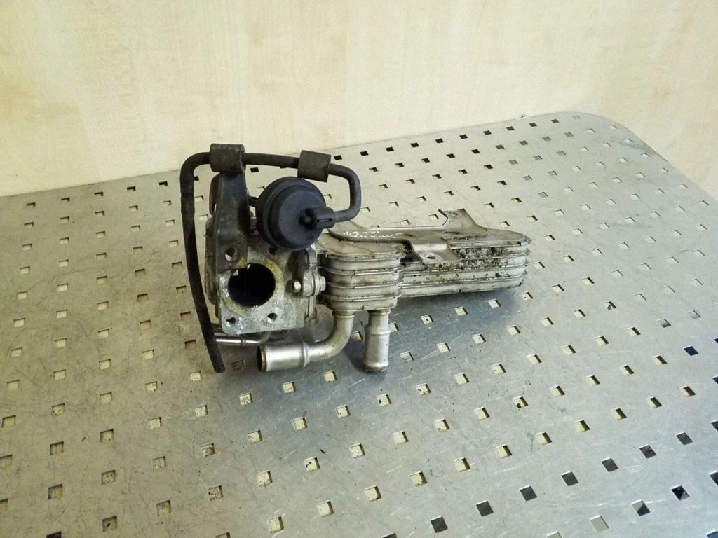 EGR-klapi jahuti 038131513D
