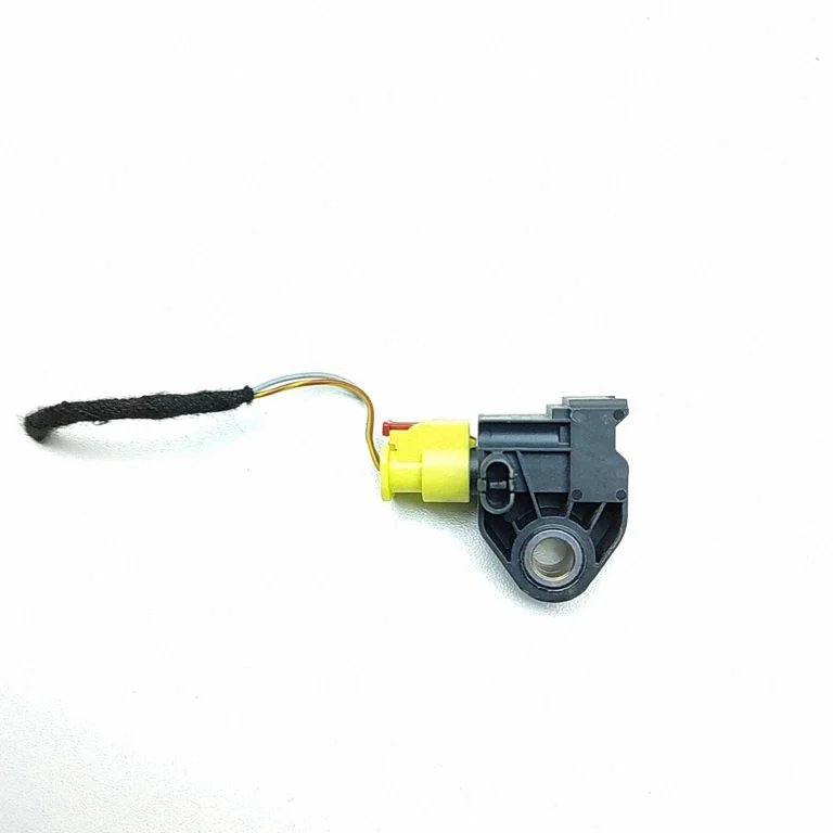 Czujnik zderzeniowy poduszek powietrznych 4N0959651D