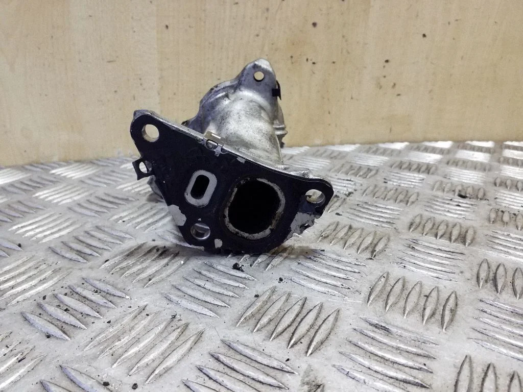 EGR-klapi toru (-d)/ voolik (-ud) – Renault Master III (2010-2024)